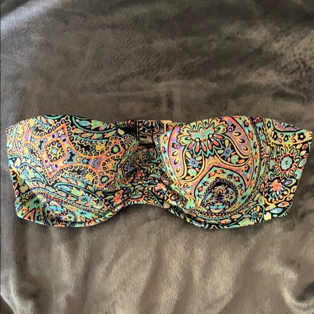 Bandeau bikini